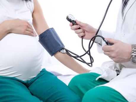 孕妇得了高血压，危害大吗？